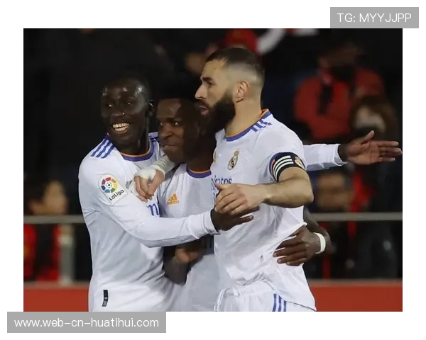 皇马维尼修斯高速带球长驱直入推射破门，展现无可匹敌的速度与技术